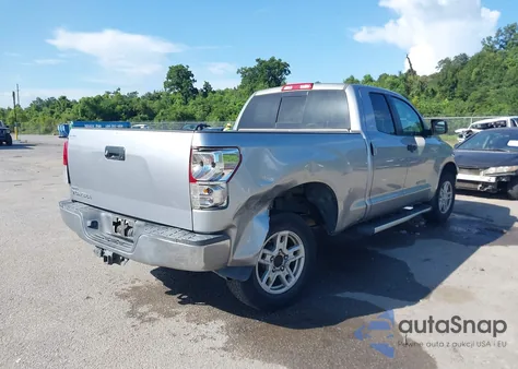 2012 Toyota Tundra Grade 4.6L V8 z USA, uszkodzony, nr VIN 5TFRM5F19CX045359
